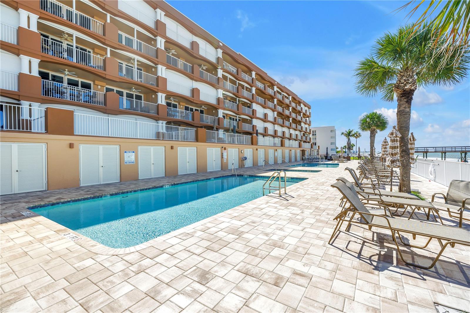 16326 Gulf Blvd #308 Property Photo 47