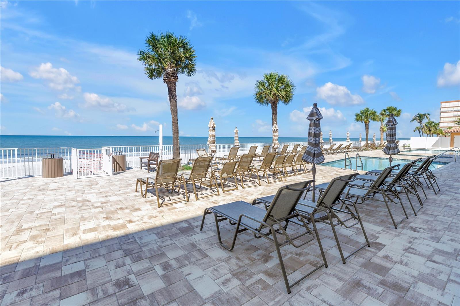16326 Gulf Blvd #308 Property Photo 55