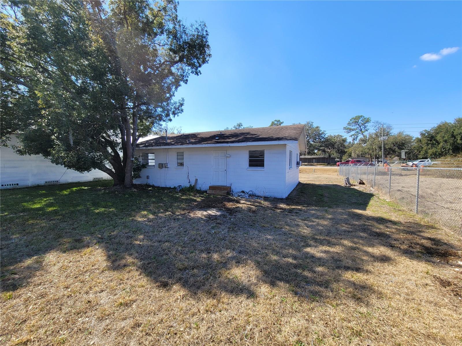 4830 Gall Blvd Property Photo 3
