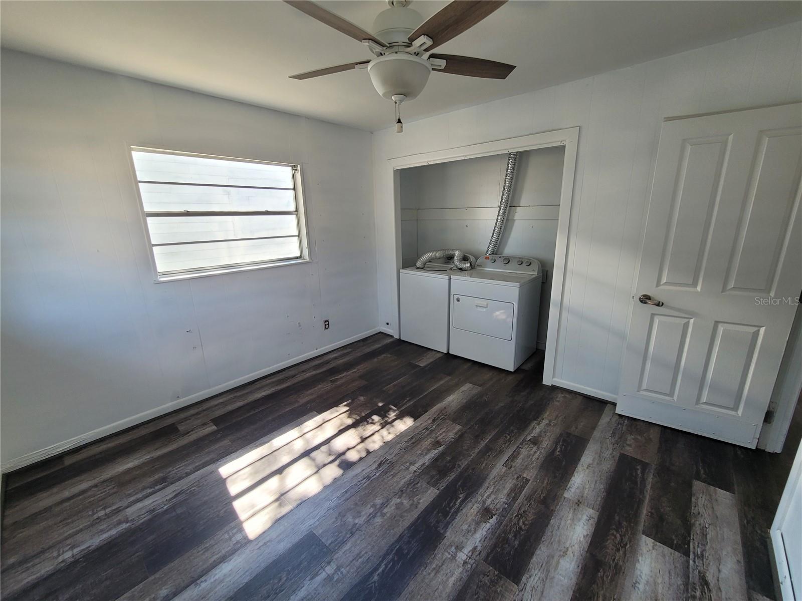 4830 Gall Blvd Property Photo 10