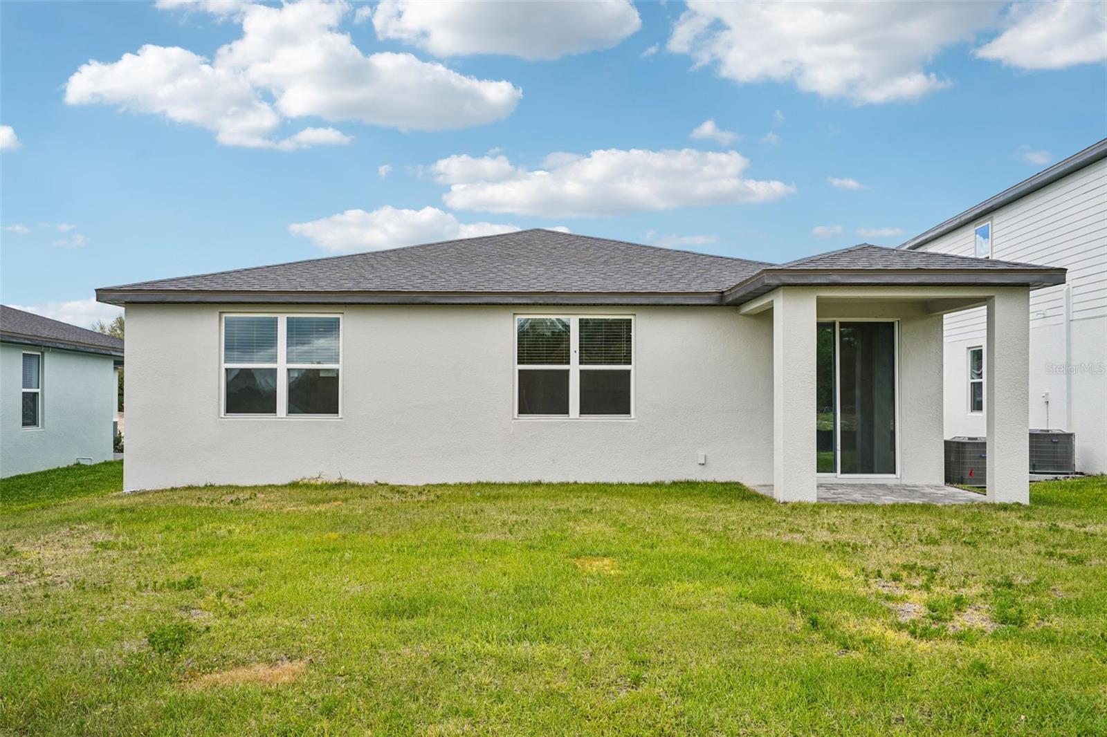811 Sunshower Dr Property Photo 32