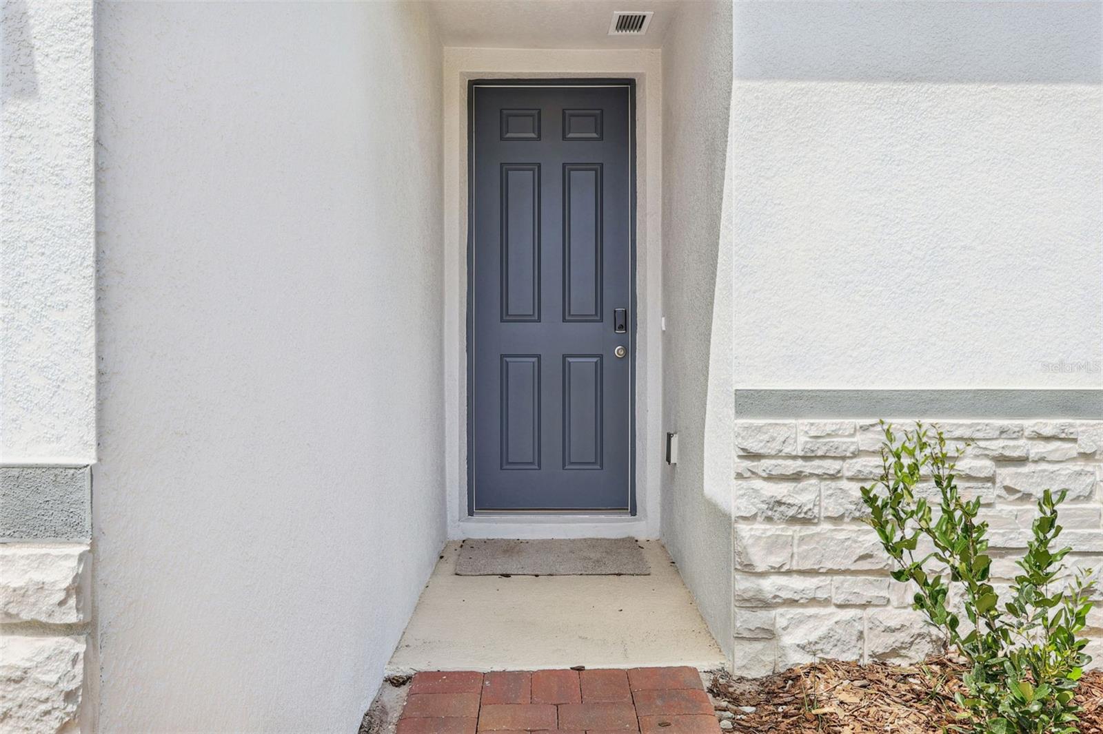 4523 Eagle Perch Ct Property Photo 4