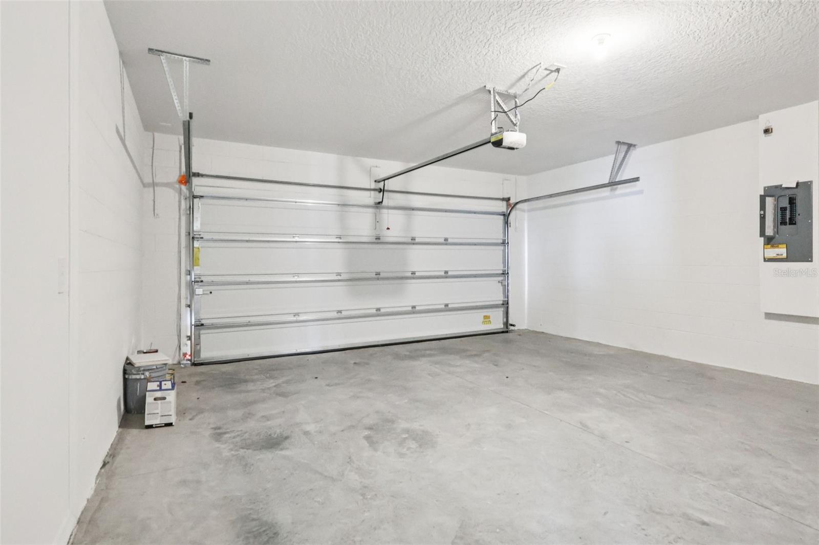 4523 Eagle Perch Ct Property Photo 27