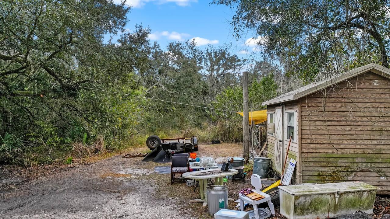 12730 Bullfrog Creek Rd Property Photo 17