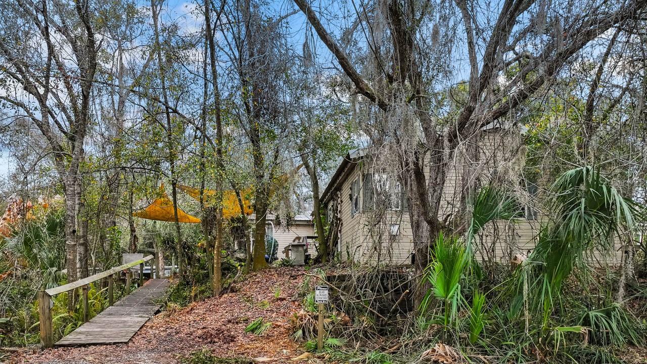 12730 Bullfrog Creek Rd Property Photo 18