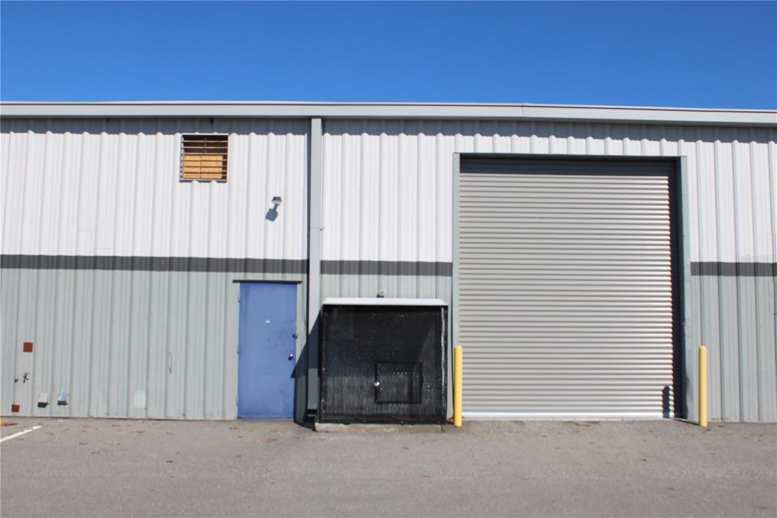 1400 L And R Industrial Blvd #bldg. A Property Photo 2