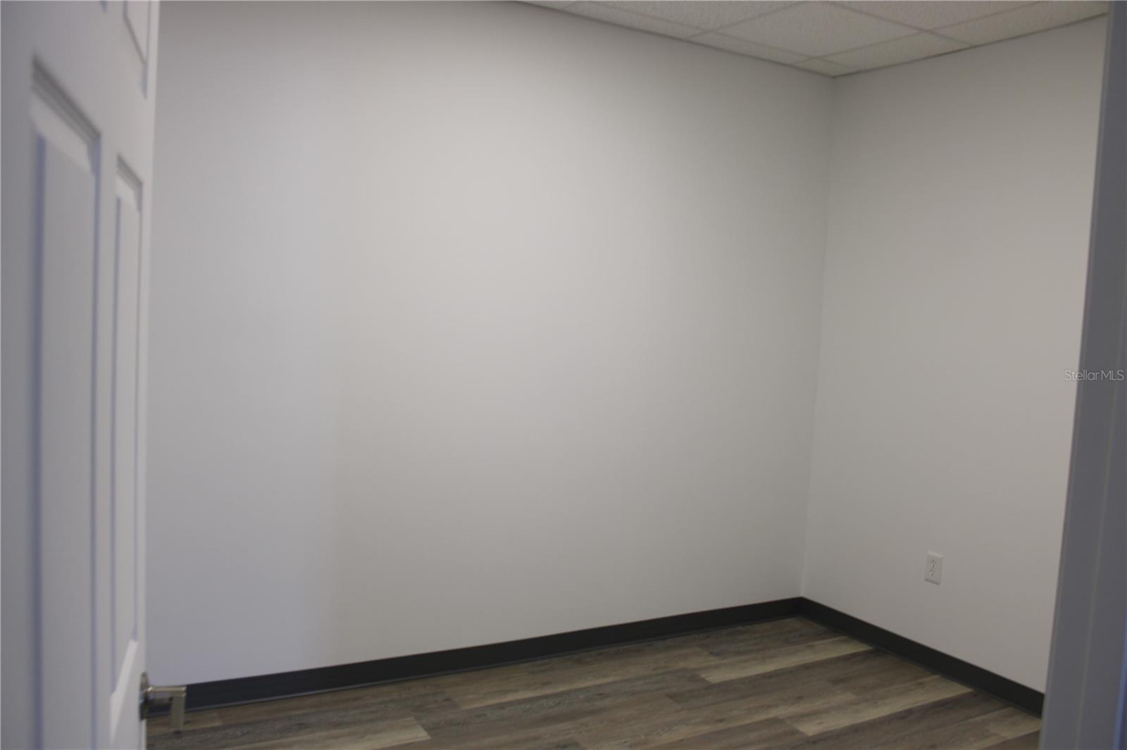 1400 L And R Industrial Blvd #bldg. A Property Photo 5