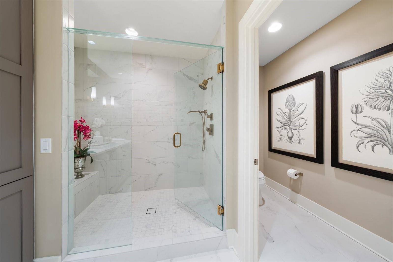 85 Belleview Blvd #405 Property Photo 29