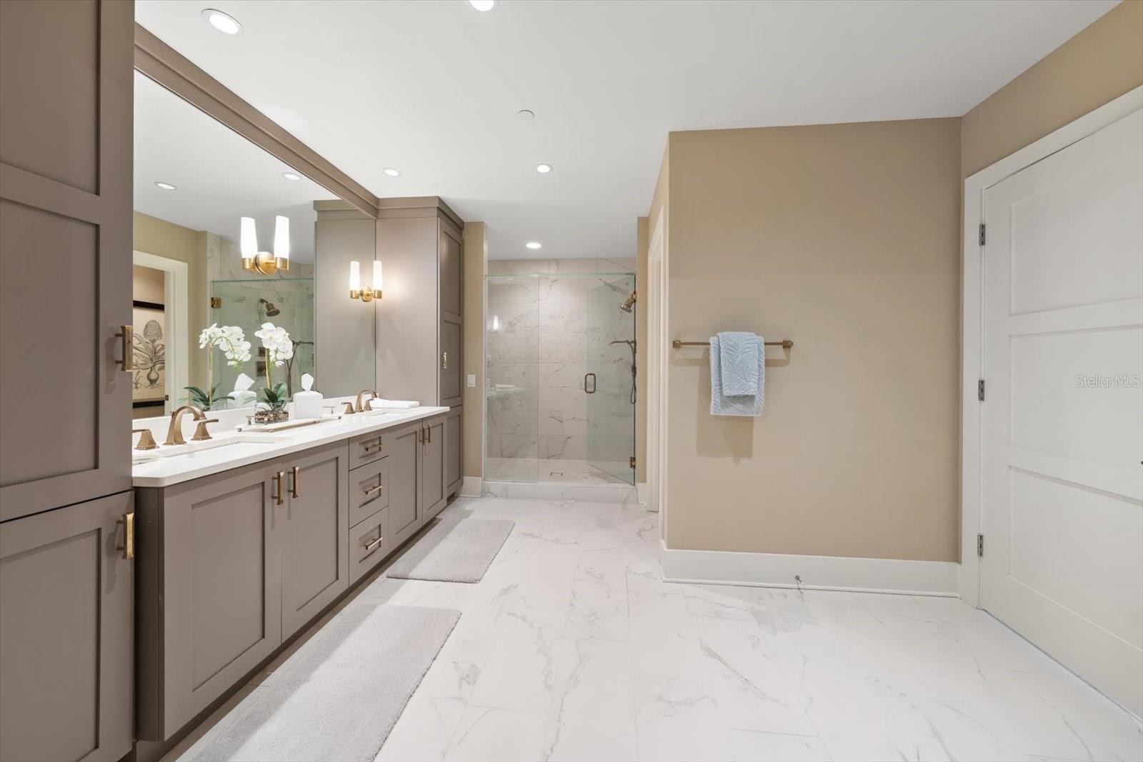 85 Belleview Blvd #405 Property Photo 34