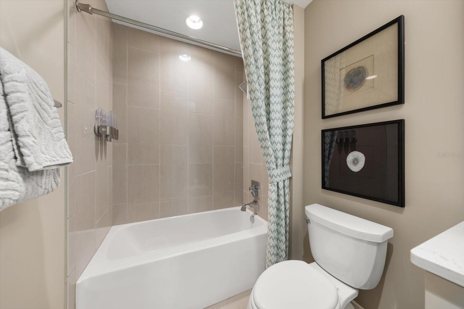 85 Belleview Blvd #405 Property Photo 56
