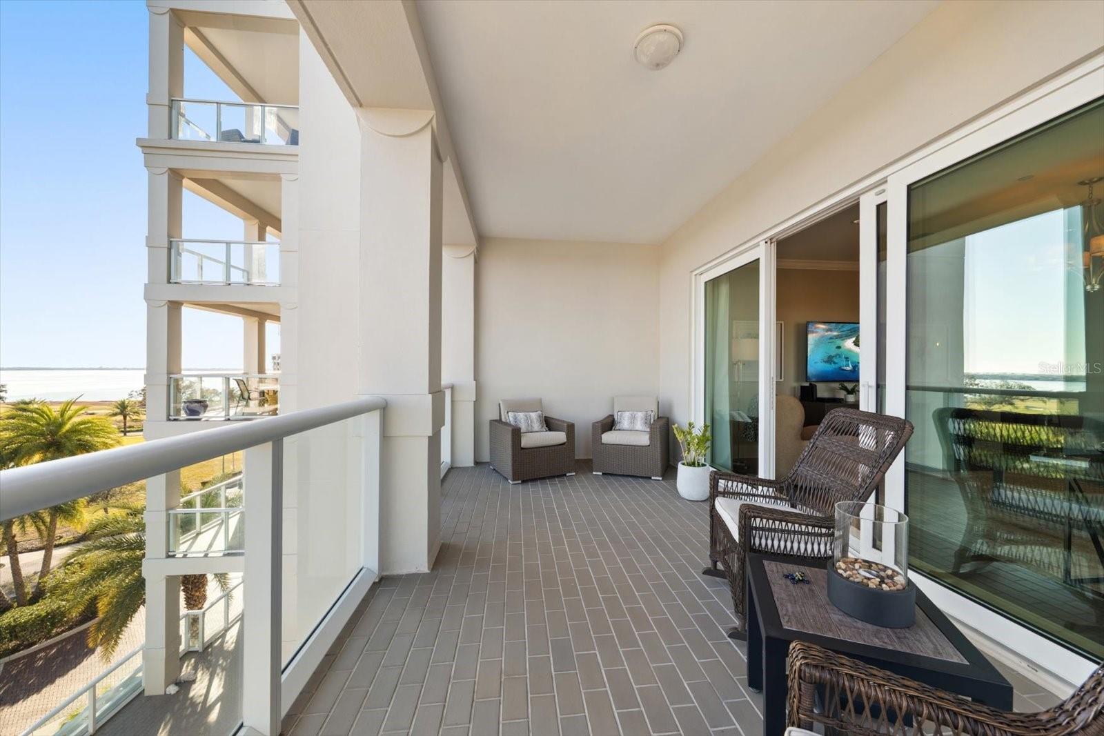 85 Belleview Blvd #405 Property Photo 66