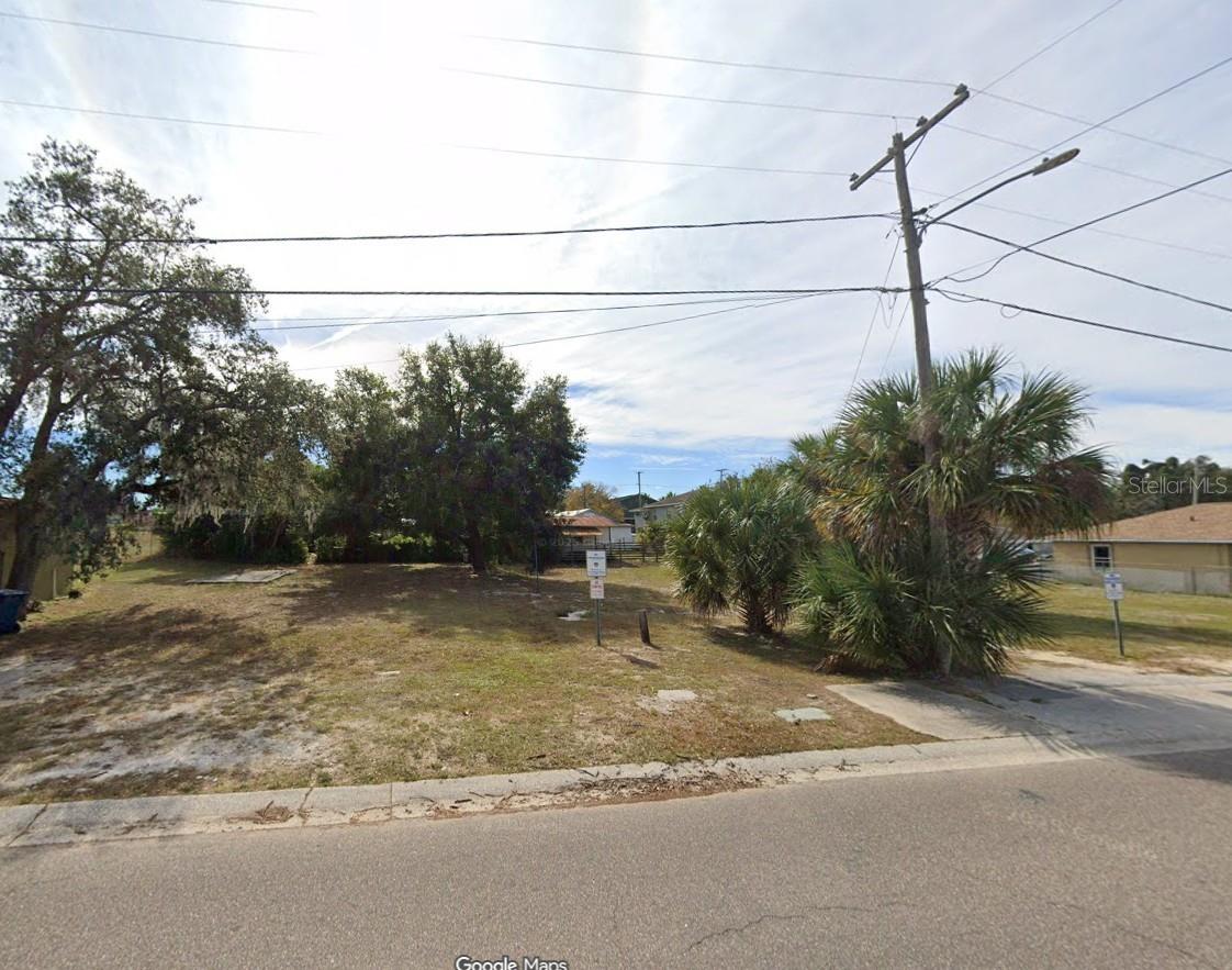 1015 Avenue F Property Photo 3