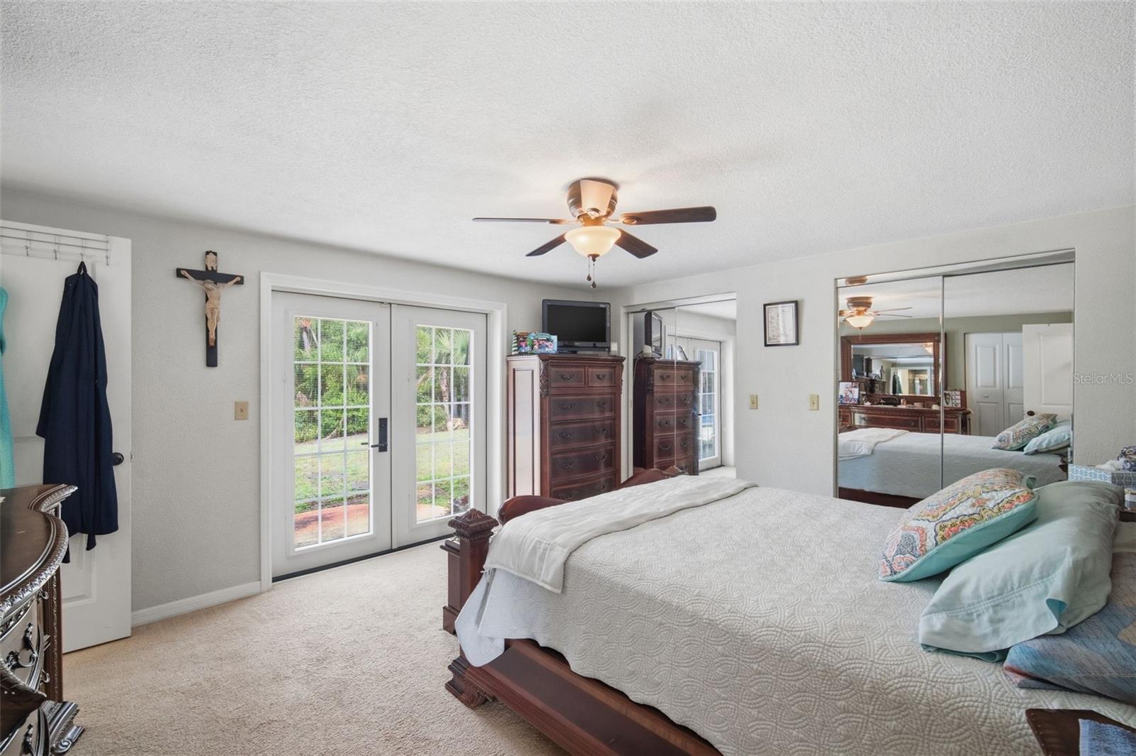 TB8477617 Property Photo 21