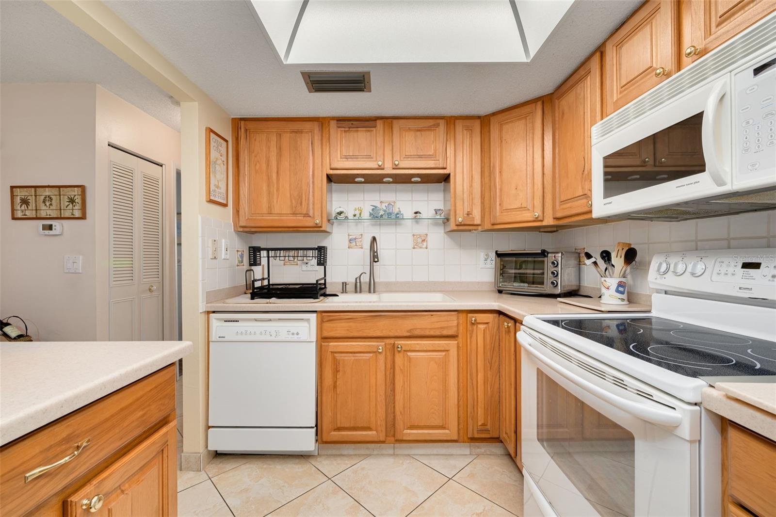 2700 Bayshore Blvd #5302 Property Photo 17