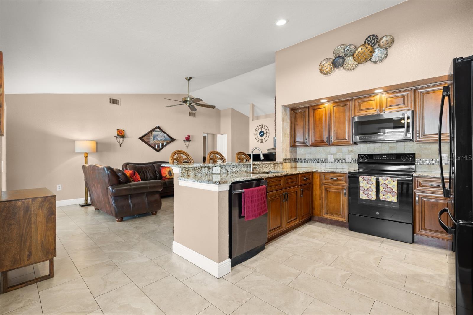 9275 133rd St Property Photo 12