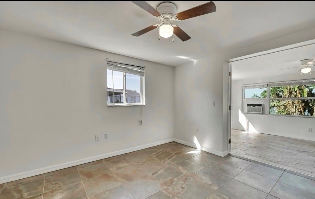 12527 1st Isle Property Photo 18