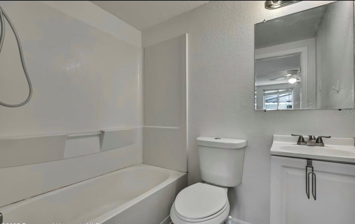12527 1st Isle Property Photo 19