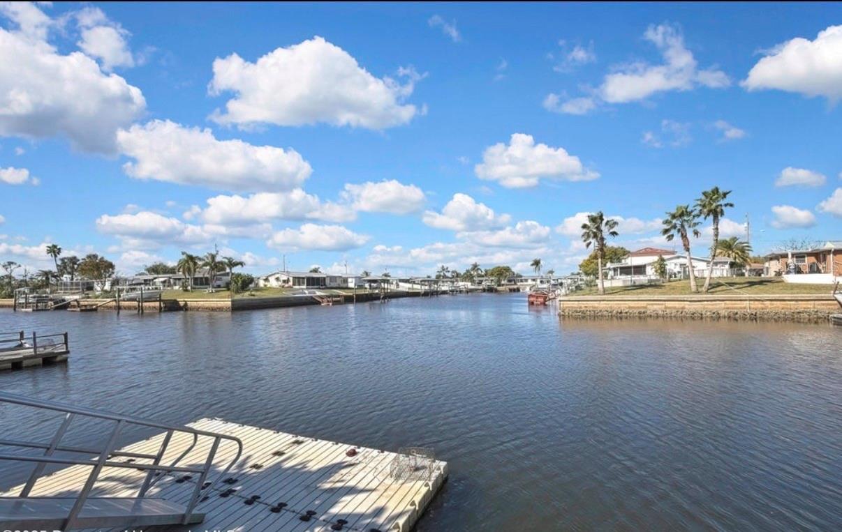 12527 1st Isle Property Photo 31