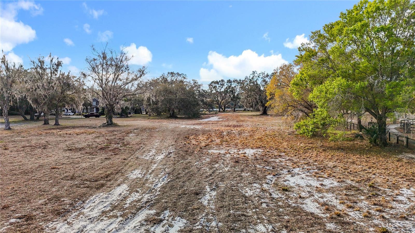8804 Misty Morning Trl Property Photo 24