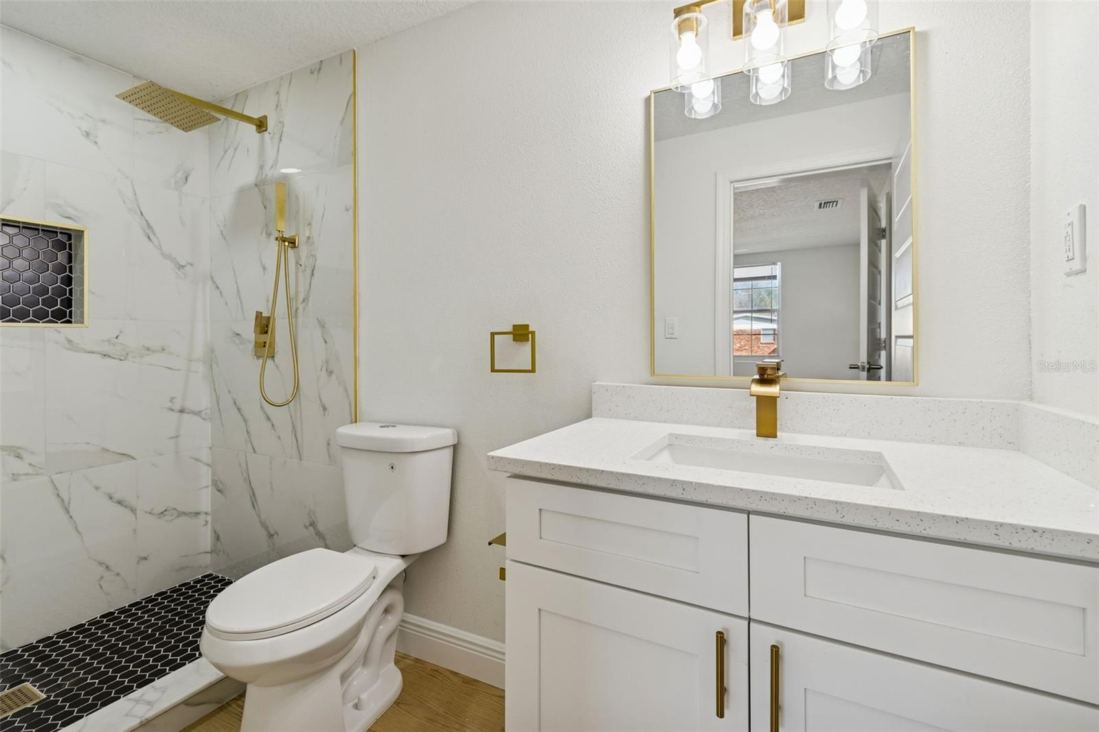 7910 W Powhatan Ave Property Photo 54