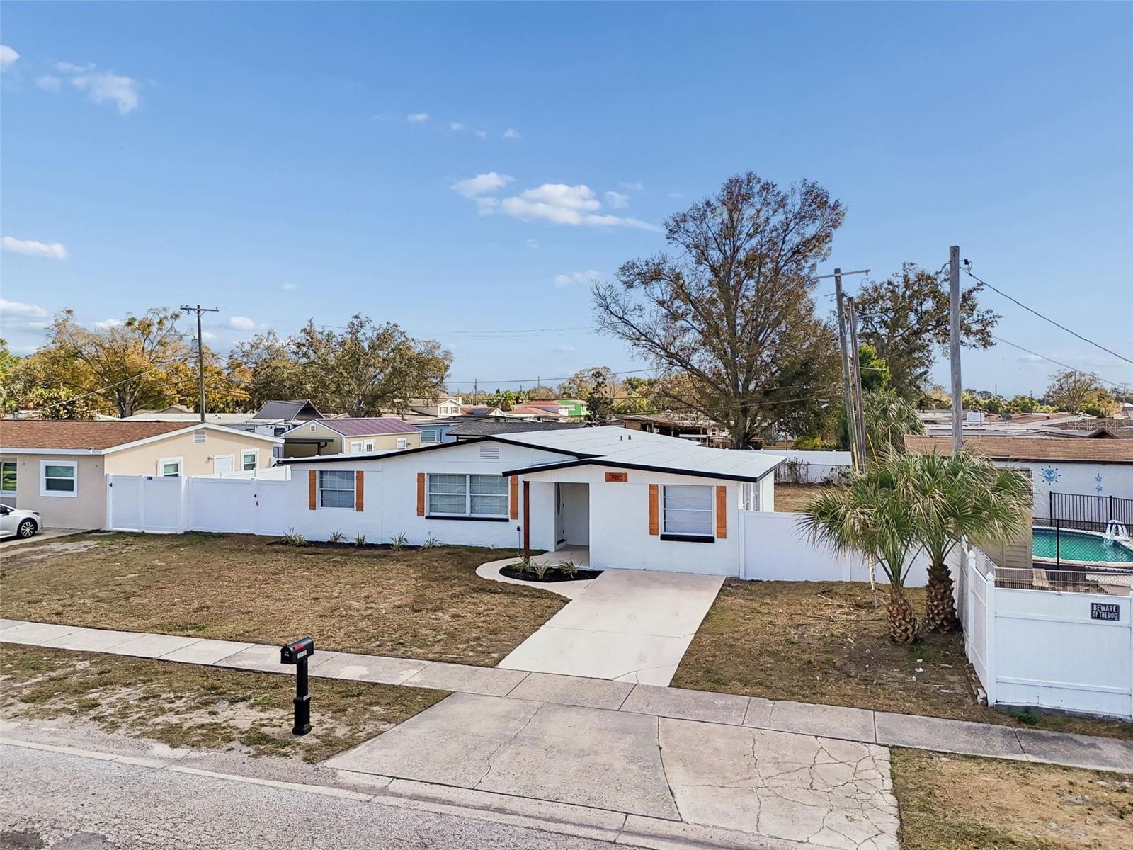 7910 W Powhatan Ave Property Photo 88