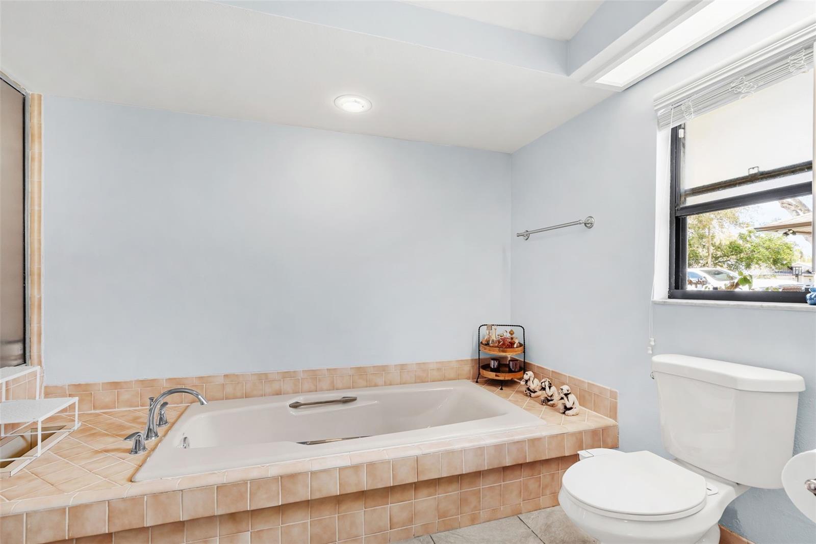 2715 Berryknoll Pl Property Photo 24