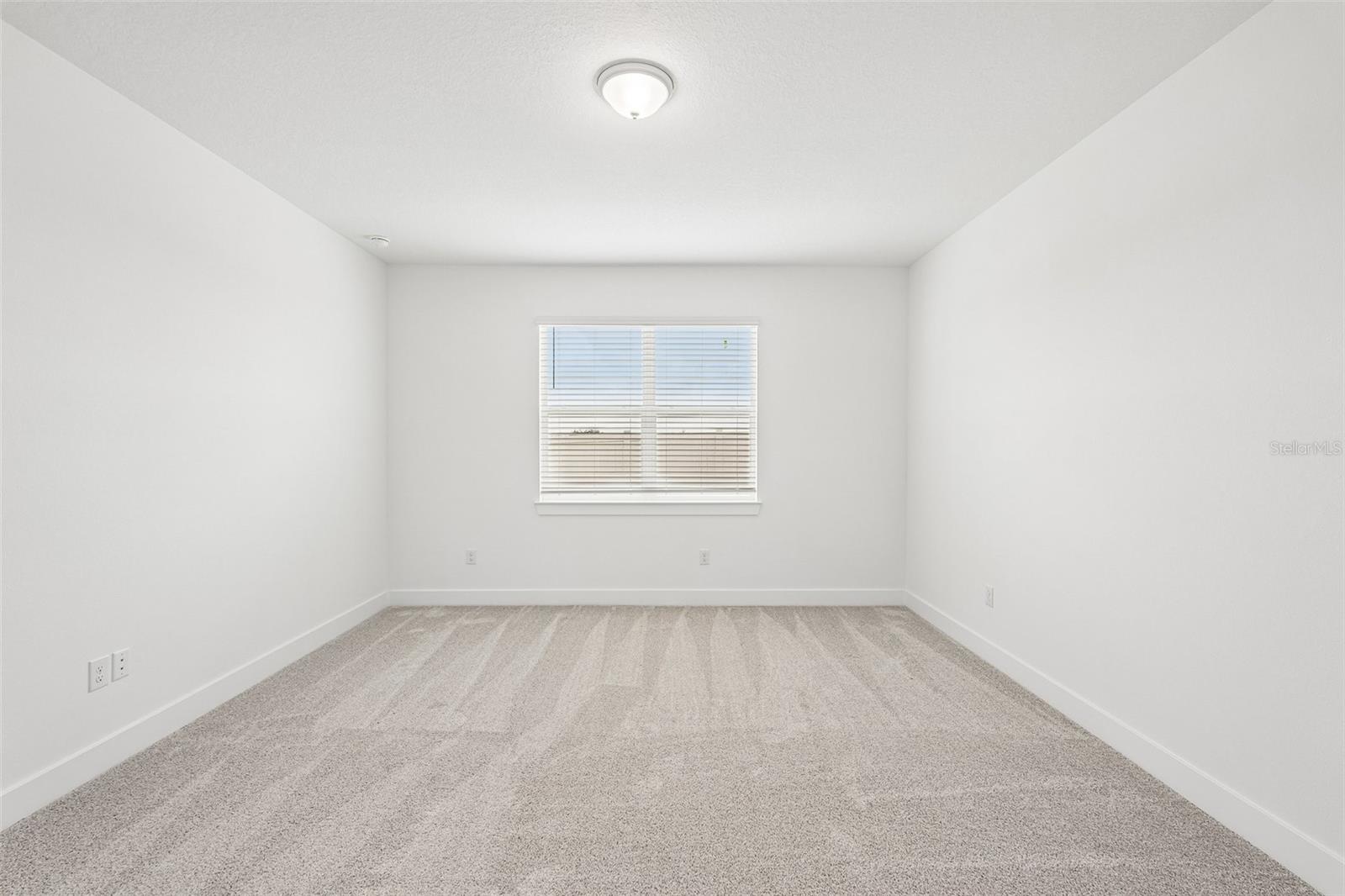9927 Johnson Oaks Gln Property Photo 9