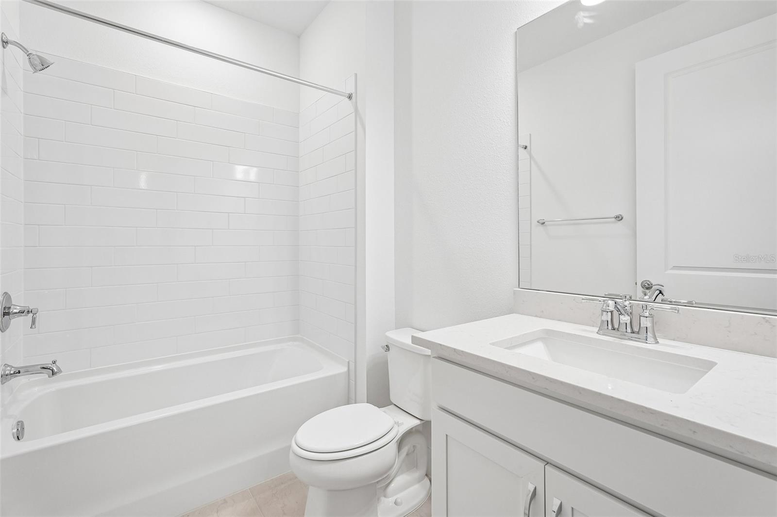 9927 Johnson Oaks Gln Property Photo 13