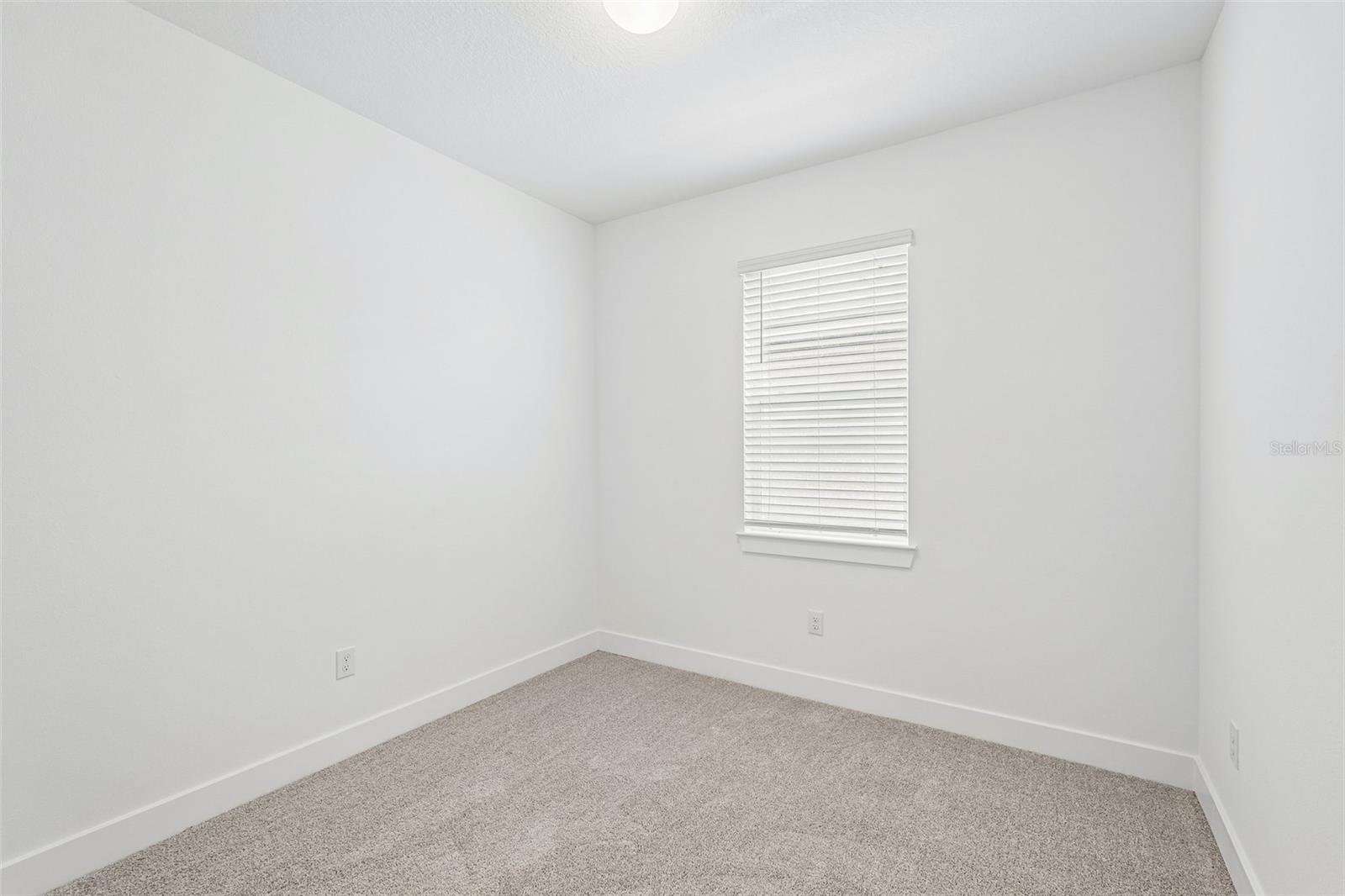 9927 Johnson Oaks Gln Property Photo 14