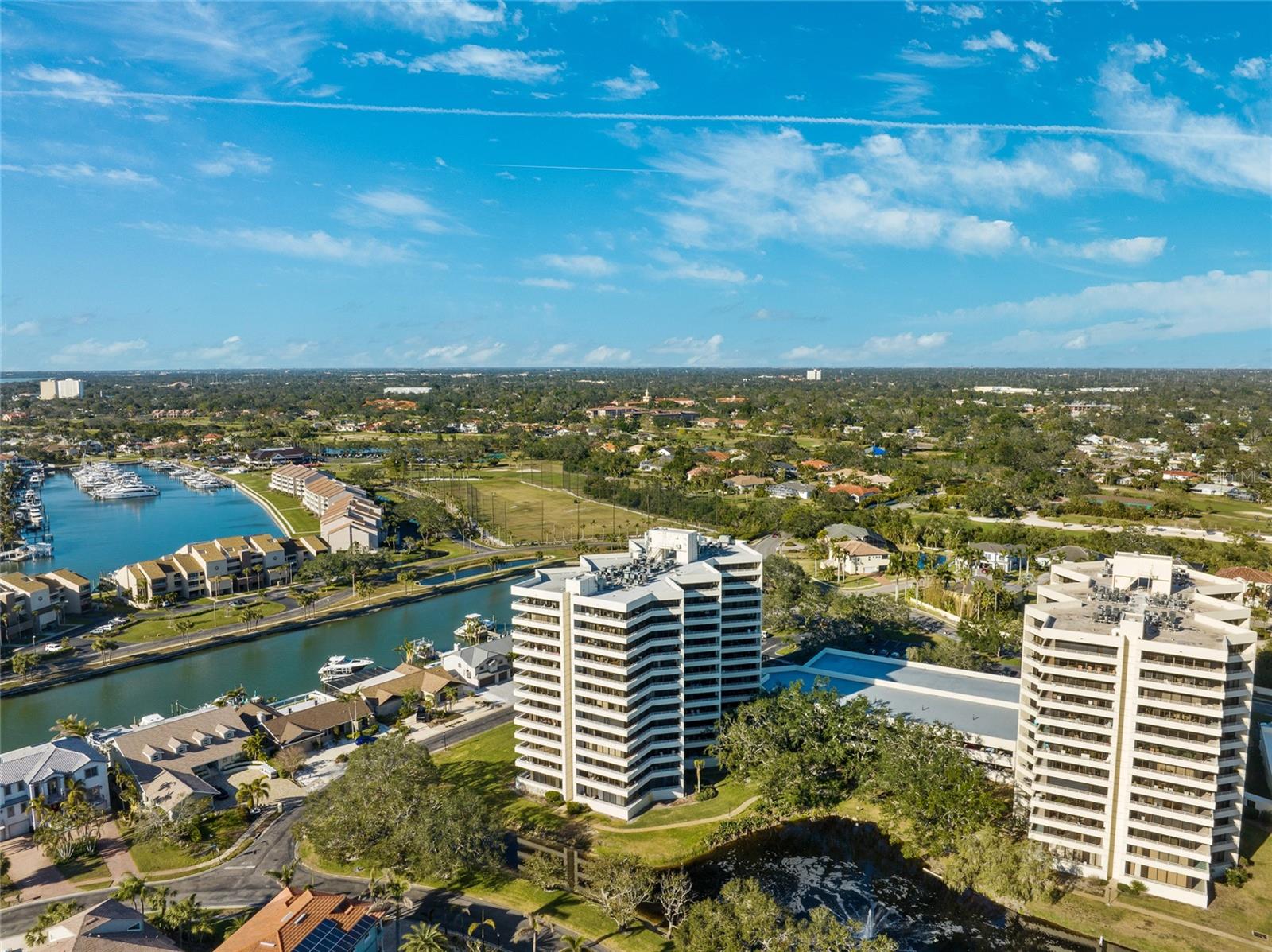 5950 Pelican Bay Plz S #2e Property Photo 44