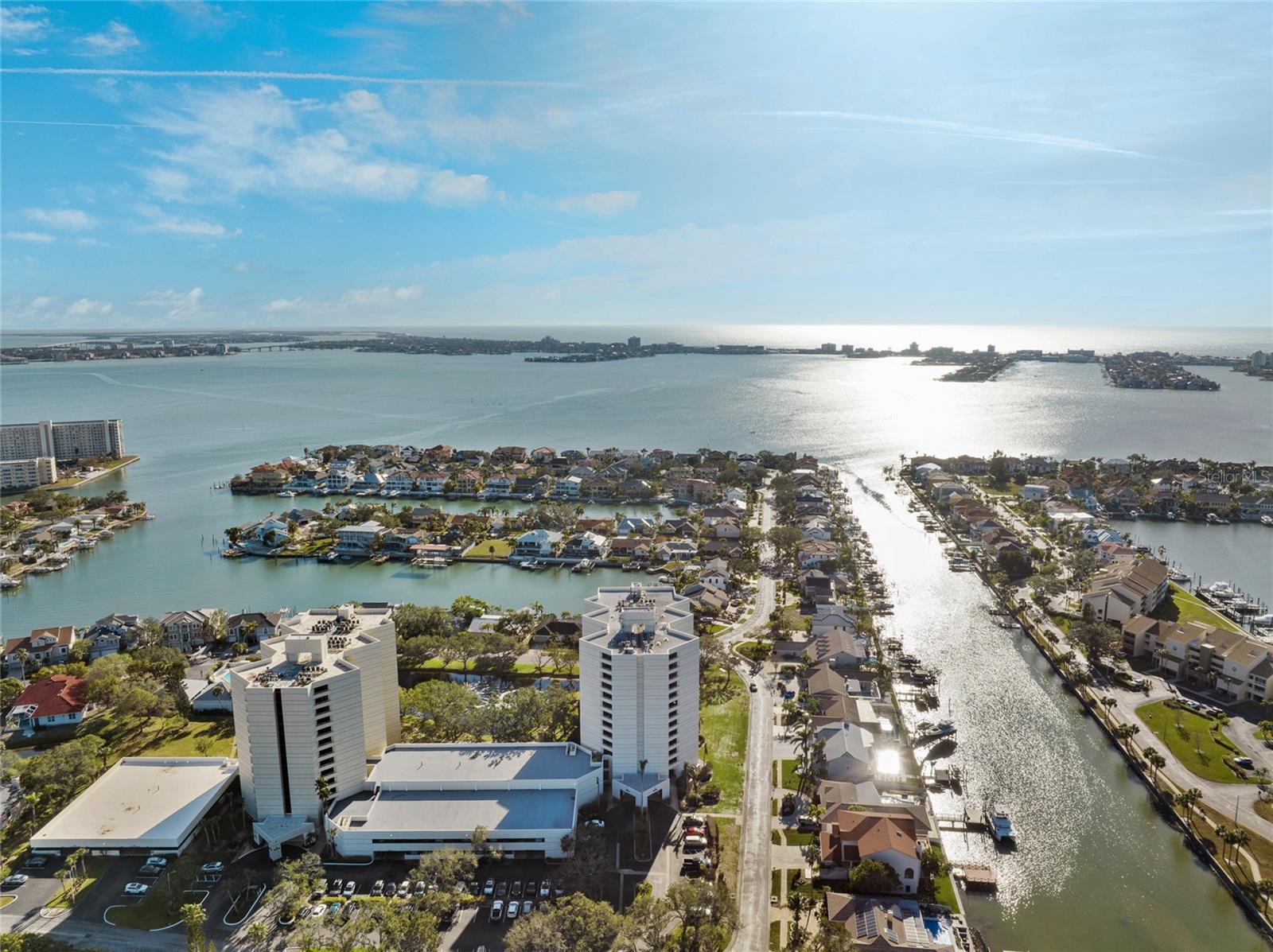 5950 Pelican Bay Plz S #2e Property Photo 49