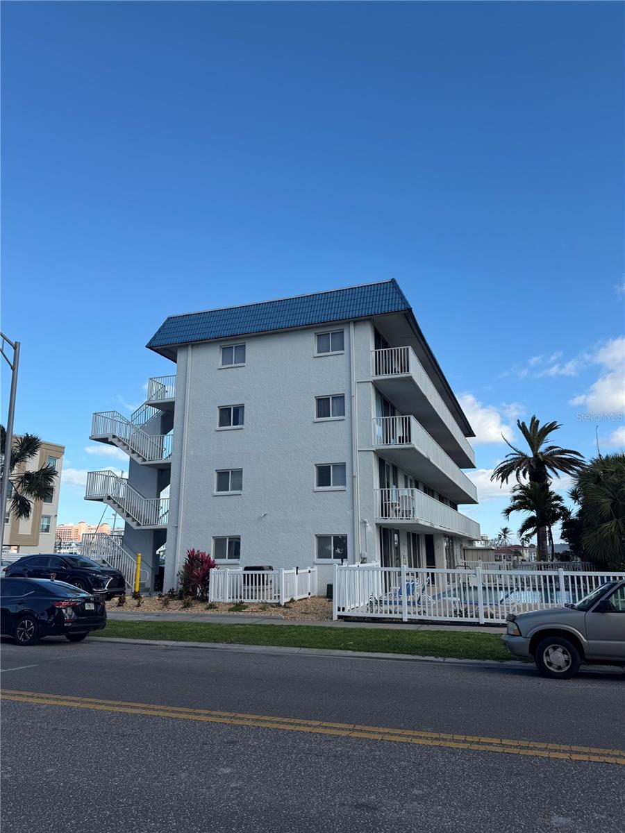800 Bayway Blvd #16 Property Photo 1