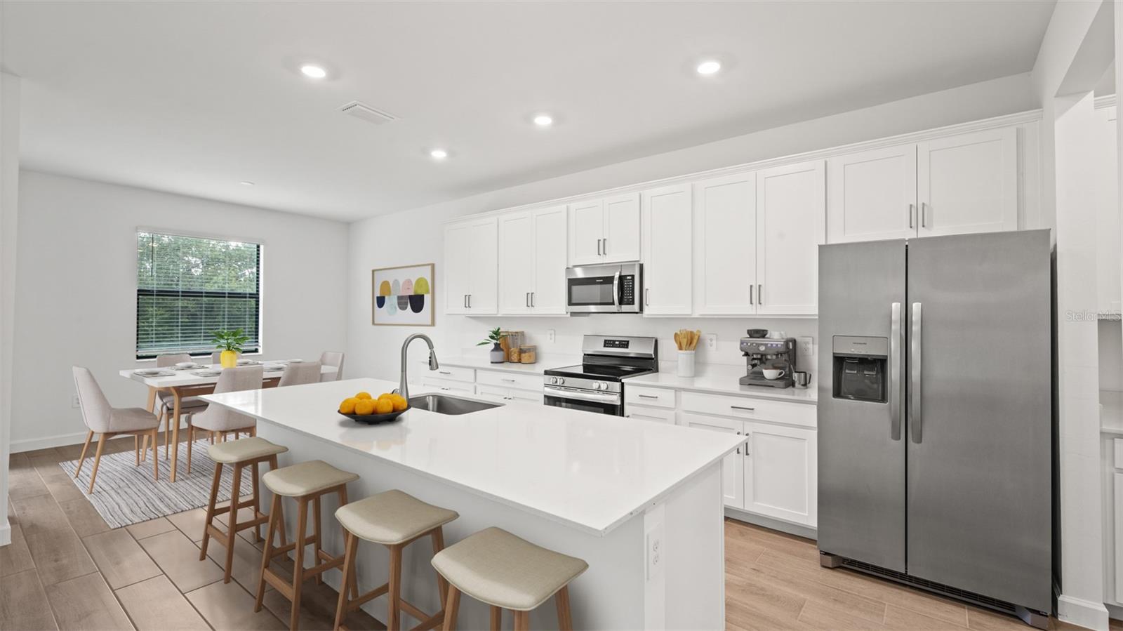 3213 Pineberry Xing Property Photo 4