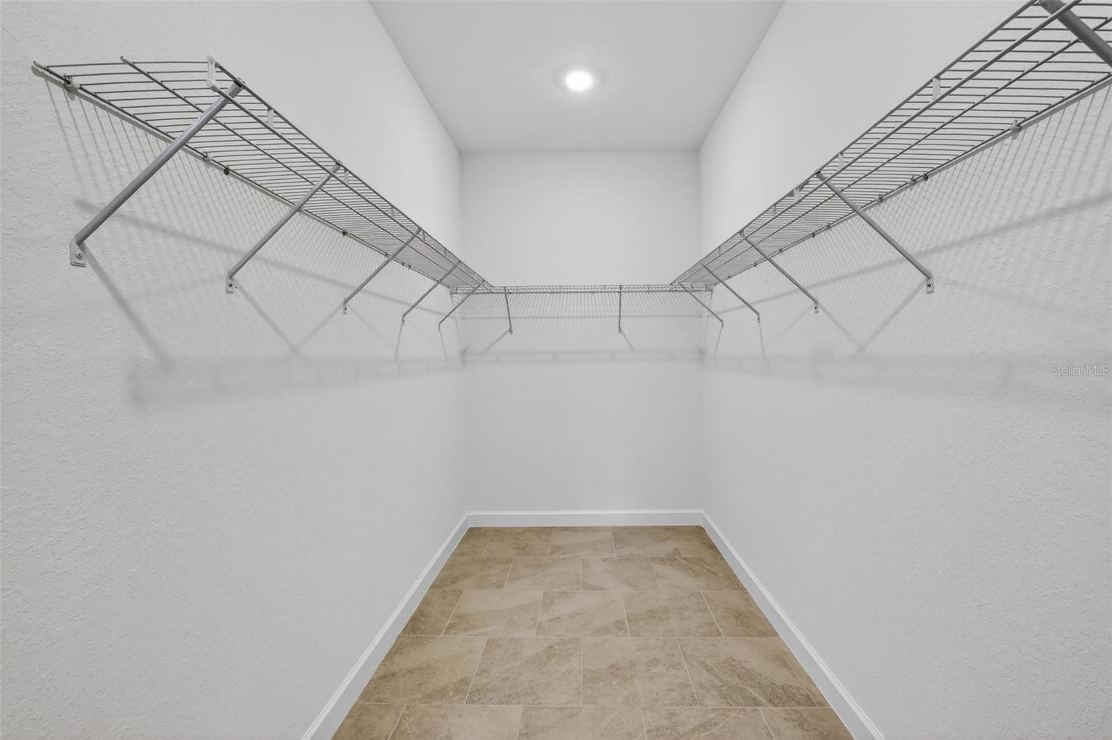 3205 Pineberry Xing Property Photo 21