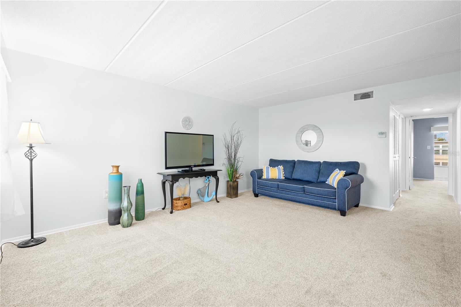 11720 Park Blvd #302 Property Photo 15