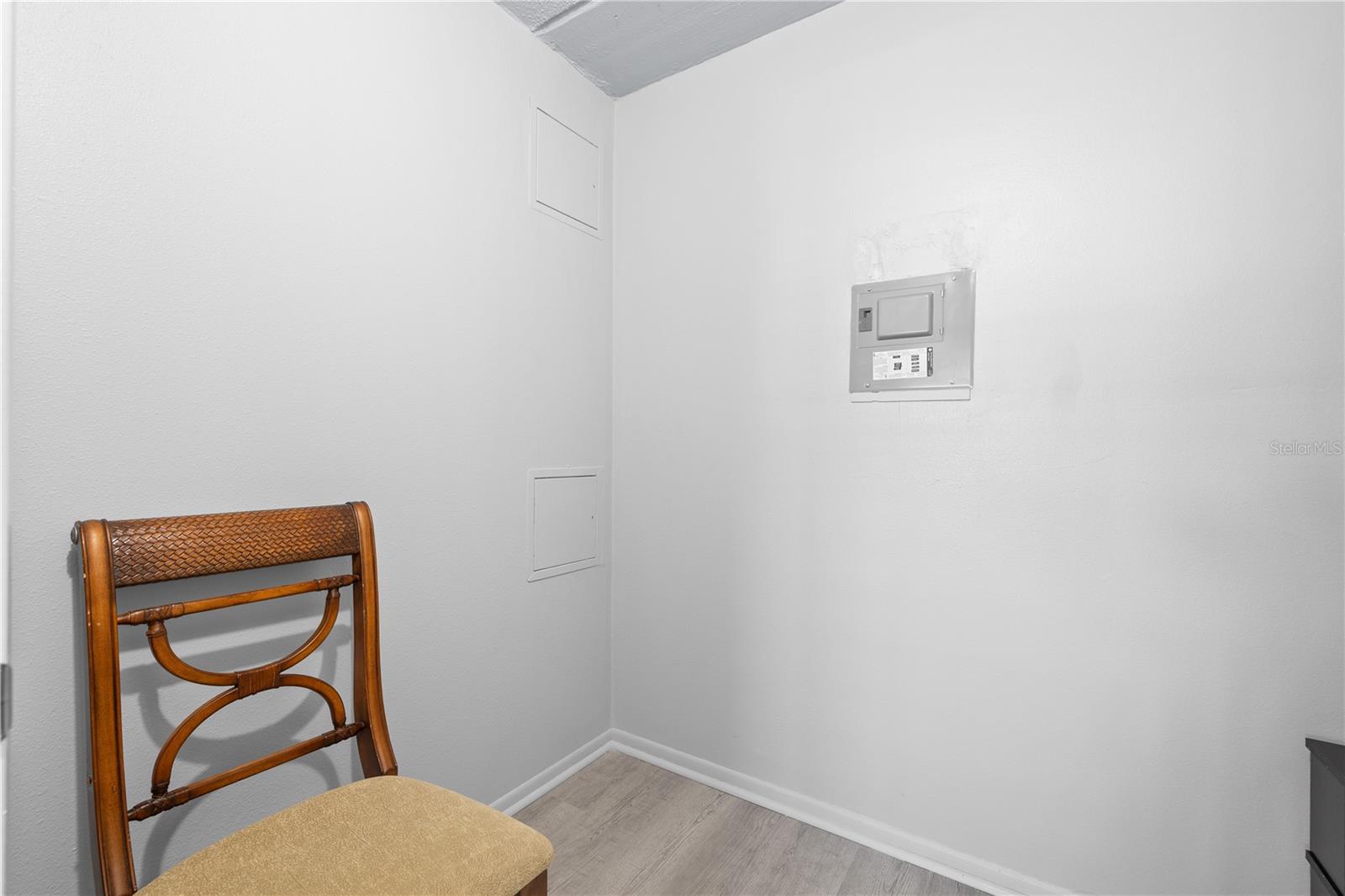 11720 Park Blvd #302 Property Photo 24
