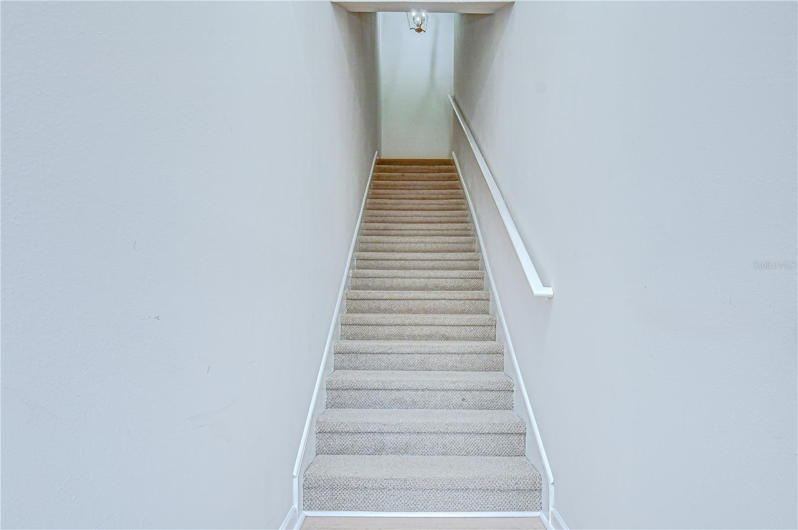 10409 Villa View Cir #10409 Property Photo 3