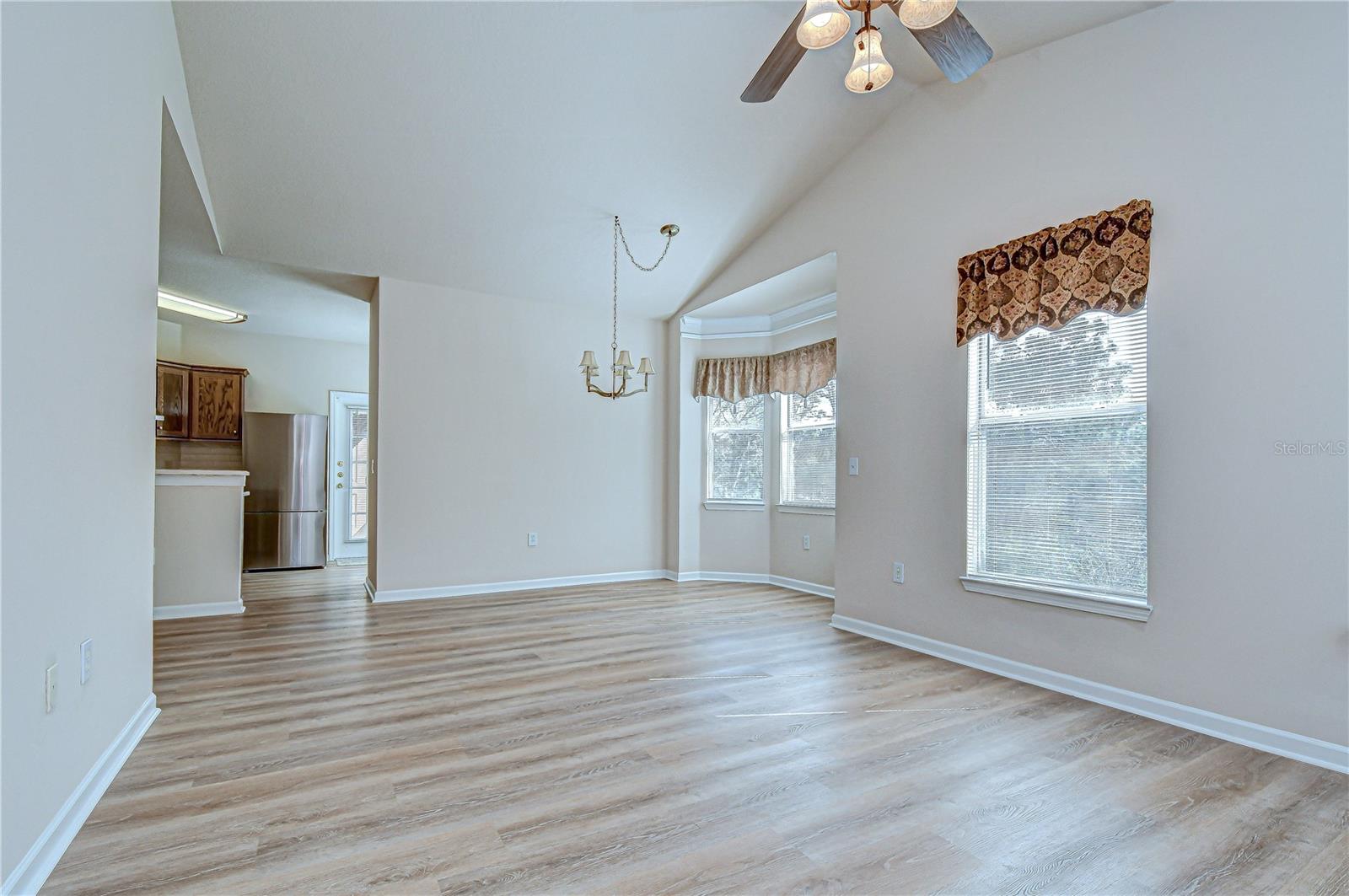 10409 Villa View Cir #10409 Property Photo 7