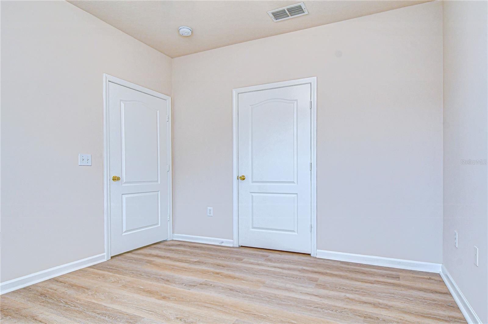 10409 Villa View Cir #10409 Property Photo 23