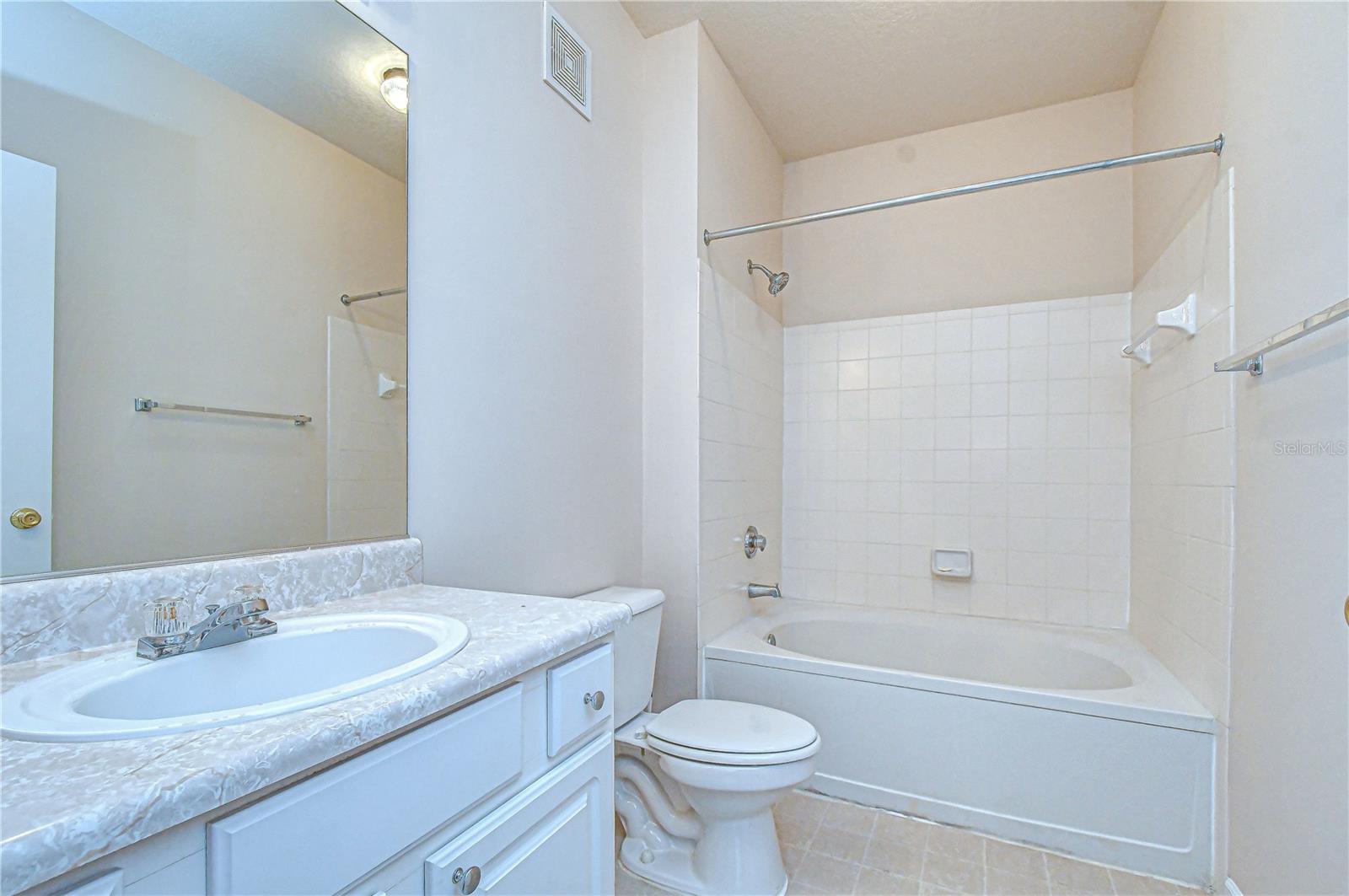 10409 Villa View Cir #10409 Property Photo 31
