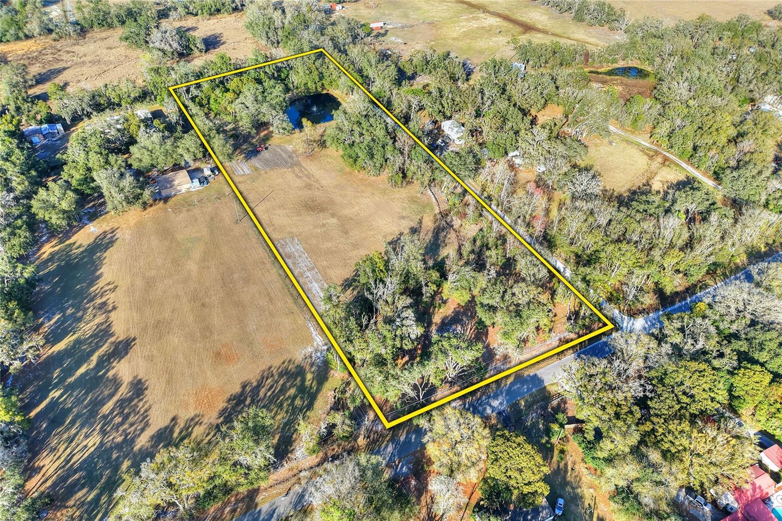 8602 Back Rd Property Photo 1