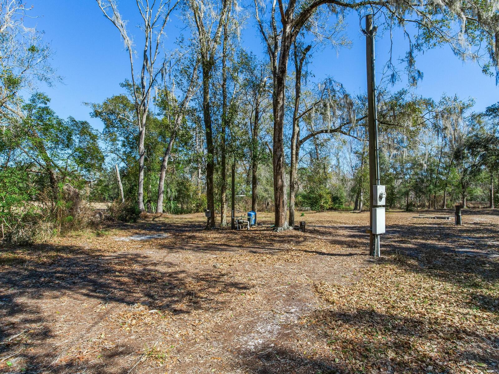 8602 Back Rd Property Photo 14
