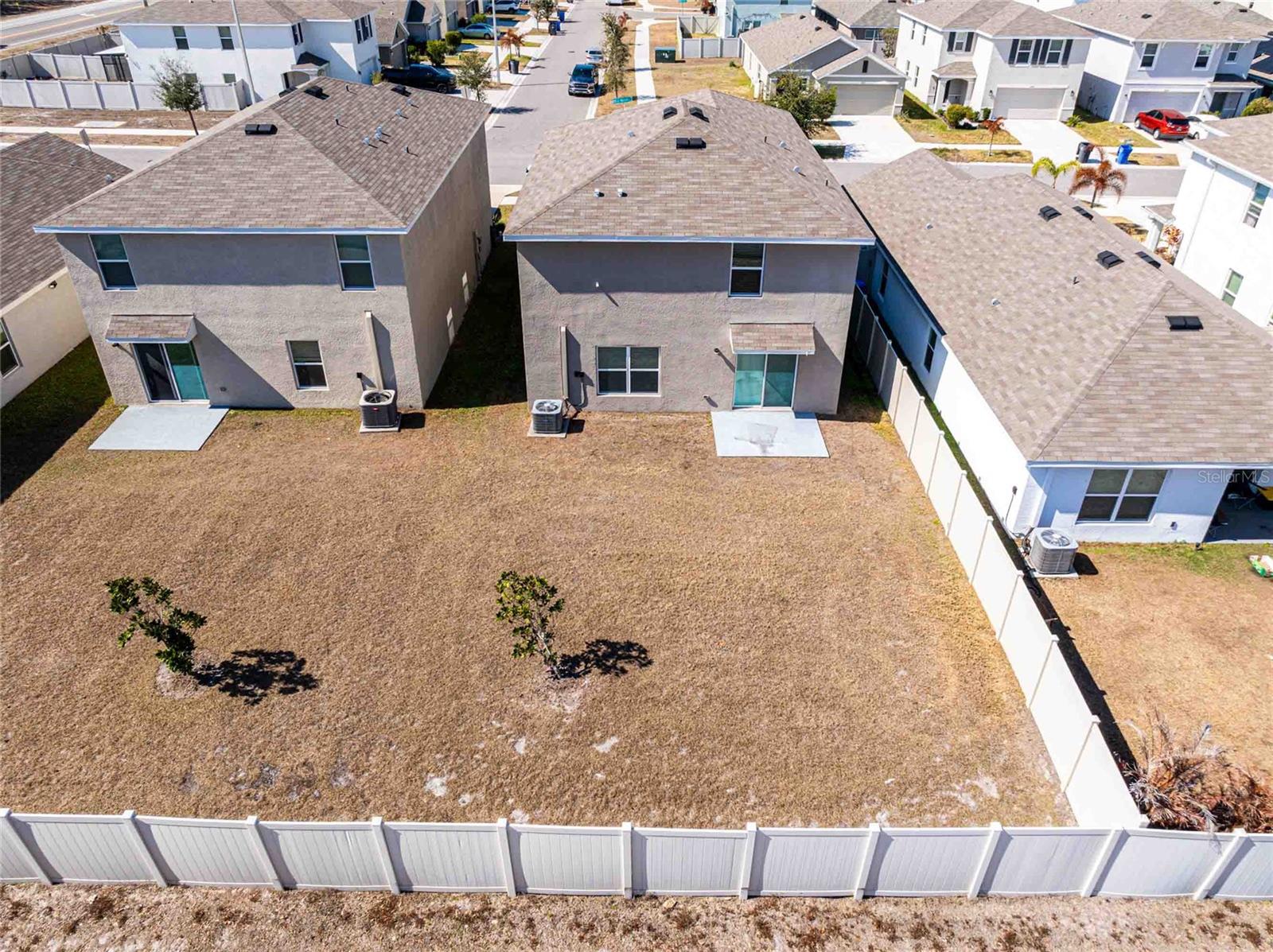 12172 Lily Magnolia Ln Property Photo 33