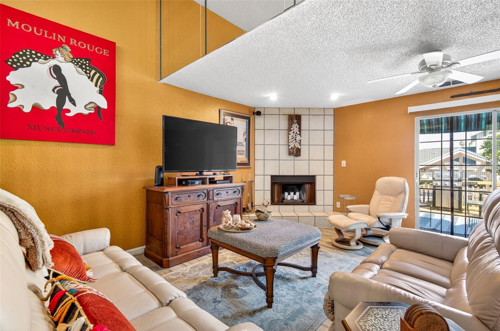 11722 Currie Ln #f2 Property Photo 8