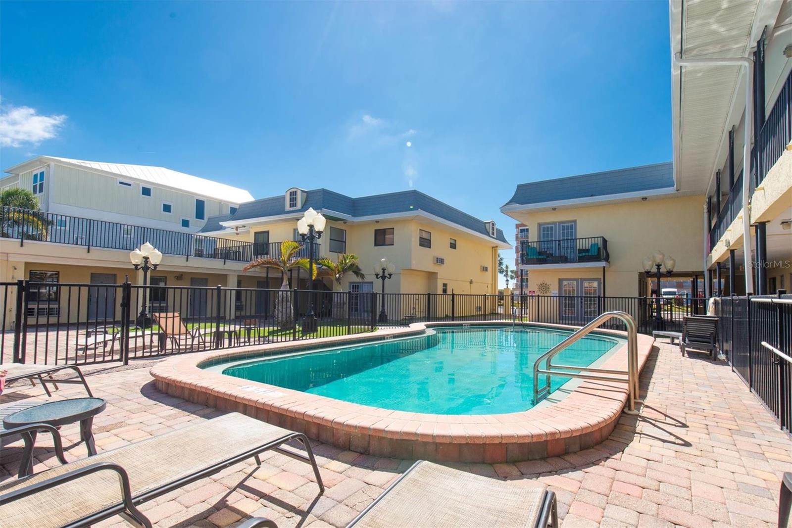 16333 Gulf Blvd #201 Property Photo 16