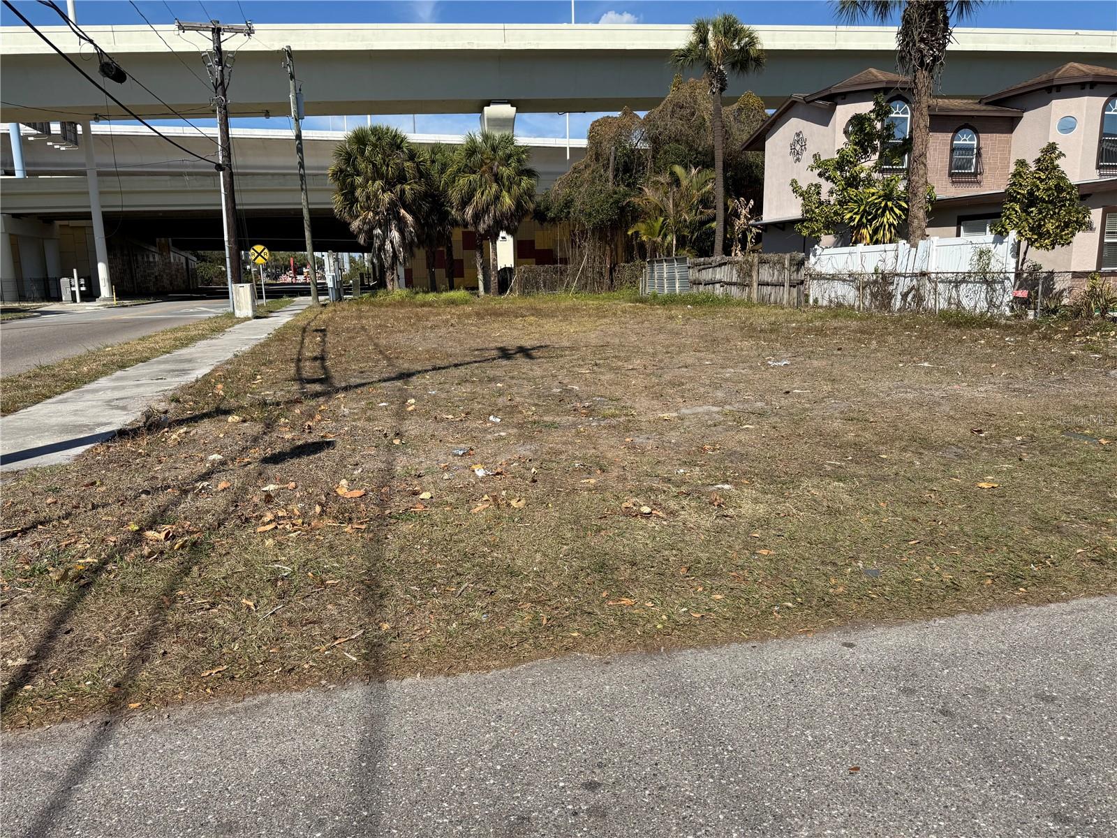 2602 Durham St Property Photo 1