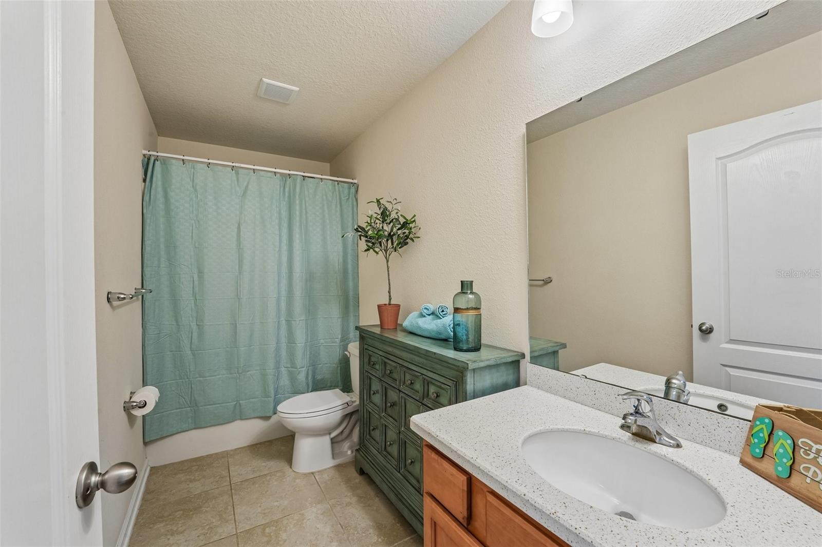 353 Crescent Key Dr Property Photo 28