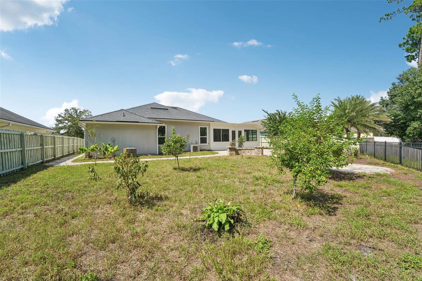 353 Crescent Key Dr Property Photo 51