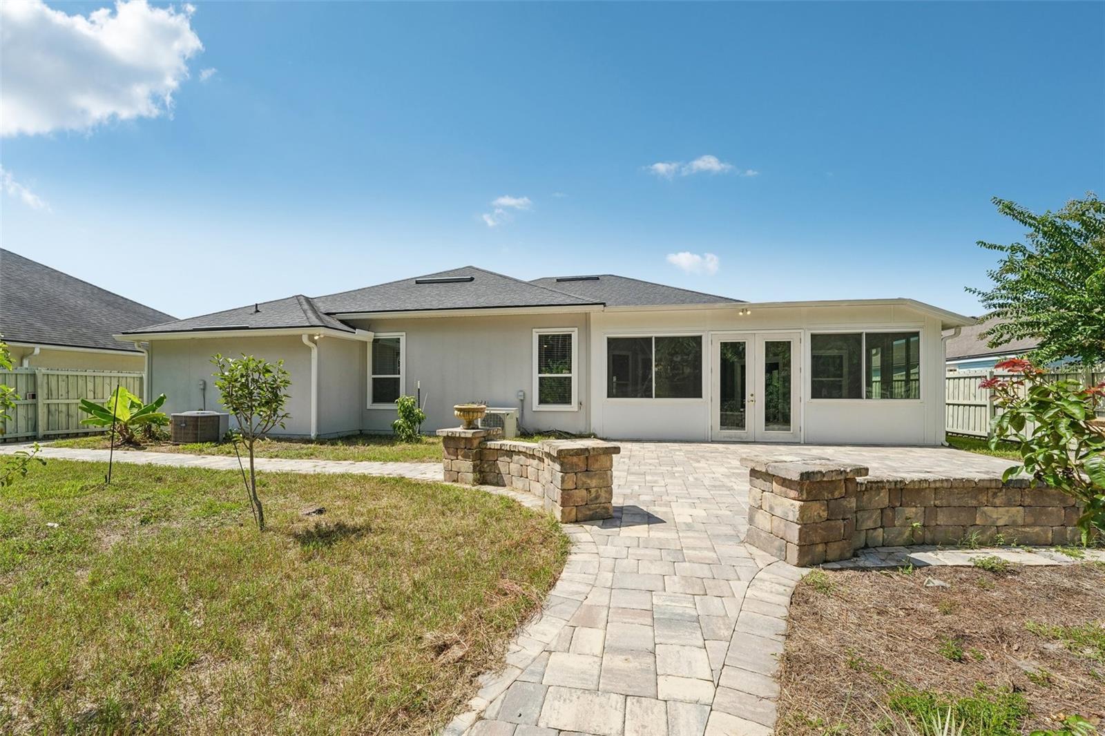 353 Crescent Key Dr Property Photo 53