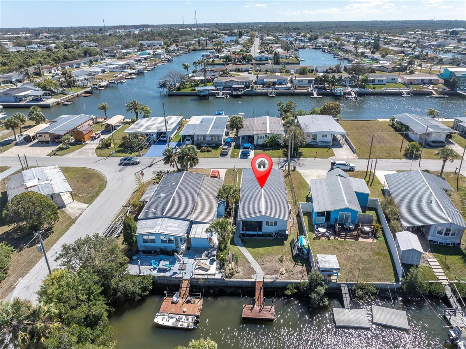 6627 Tower Drive Property Photo 4